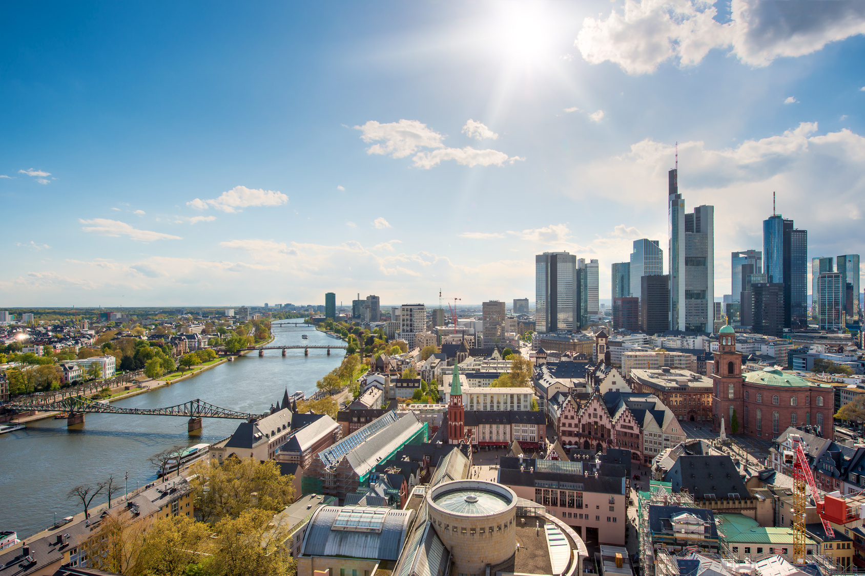 Luftansicht Frankfurt am Main; Detektivagentur Frankfurt, Detektivbüro Frankfurt