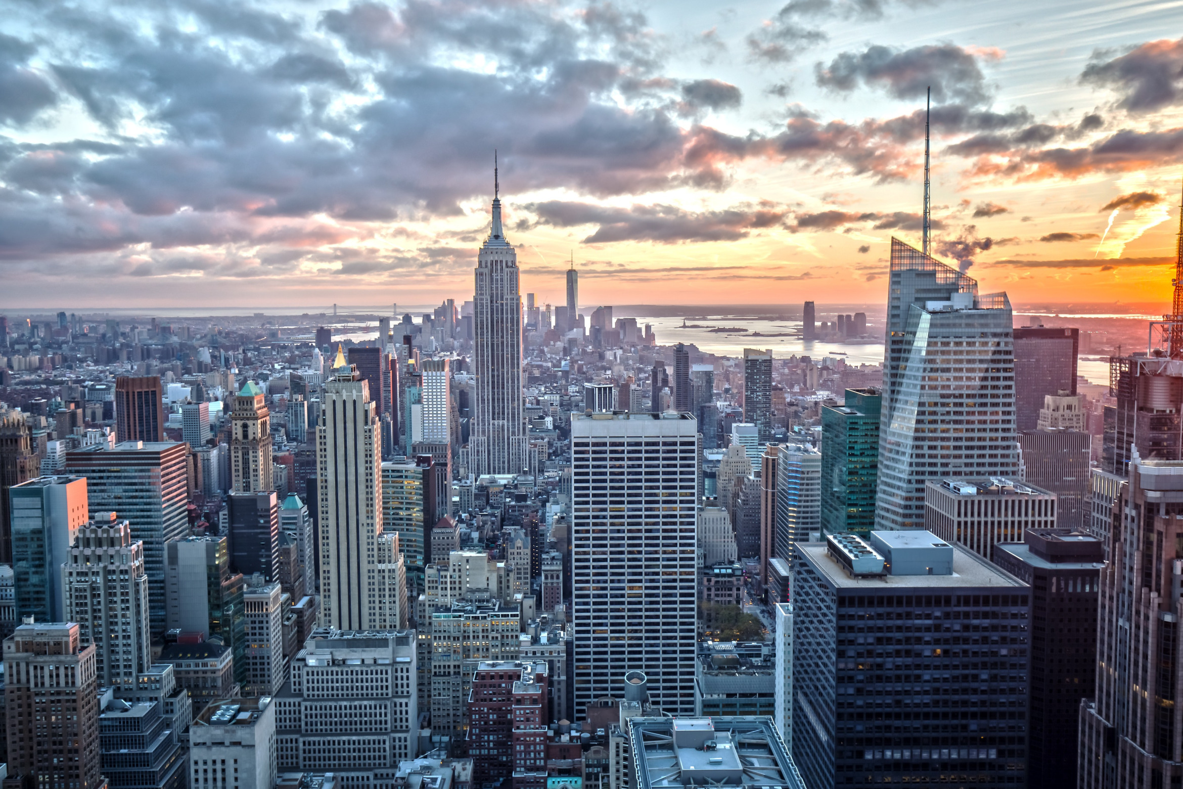 Skyline New York City (USA) with Empire State Building; Detective Agency New York City (USA), Private Investigator New York City (USA), Corporate Detective Agency New York City (USA), Detective Team New York City (USA)